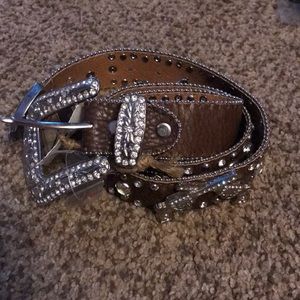 Double pistol rhinestone brown western belt